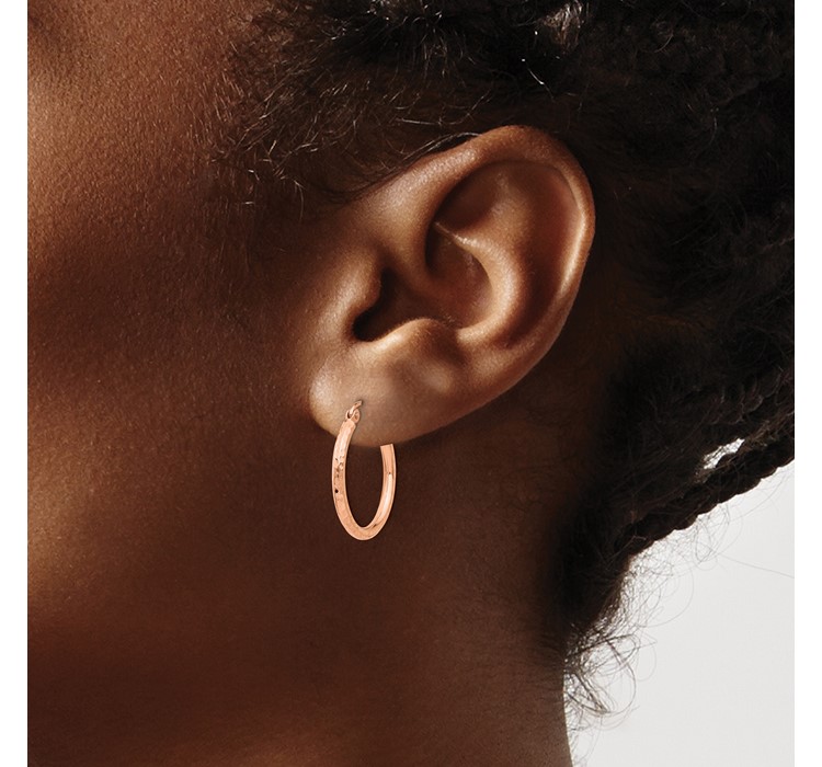 10TE520--3 10K Rose Gold Diamond-cut Polished Hoop Earrings