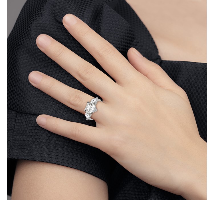 QR2056--11 Sterling Silver Rhodium-plated Heart Shape Center CZ 3-Stone Ring