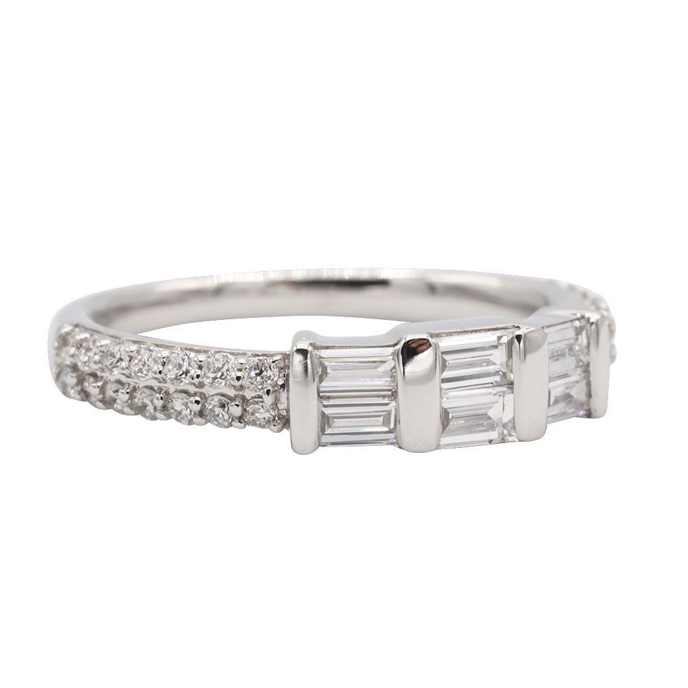 21121659 (3)-newline Diamond Fashion Ring, White Gold - MIDLR60903